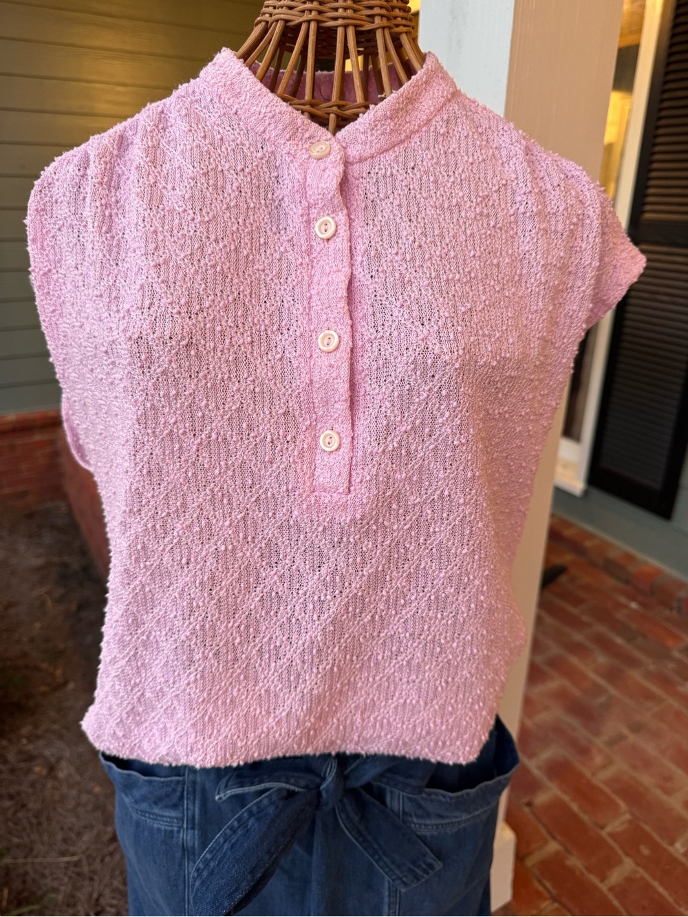 Vintage 1970s Pink Textured Knit Top Size 16 Mod Button Front